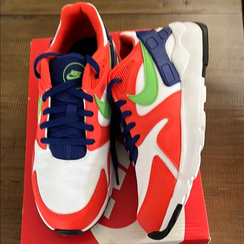 Nike LD victory (GS) Orange and Blue Sneakers with Sporty Silhouette Sz 6.5Y